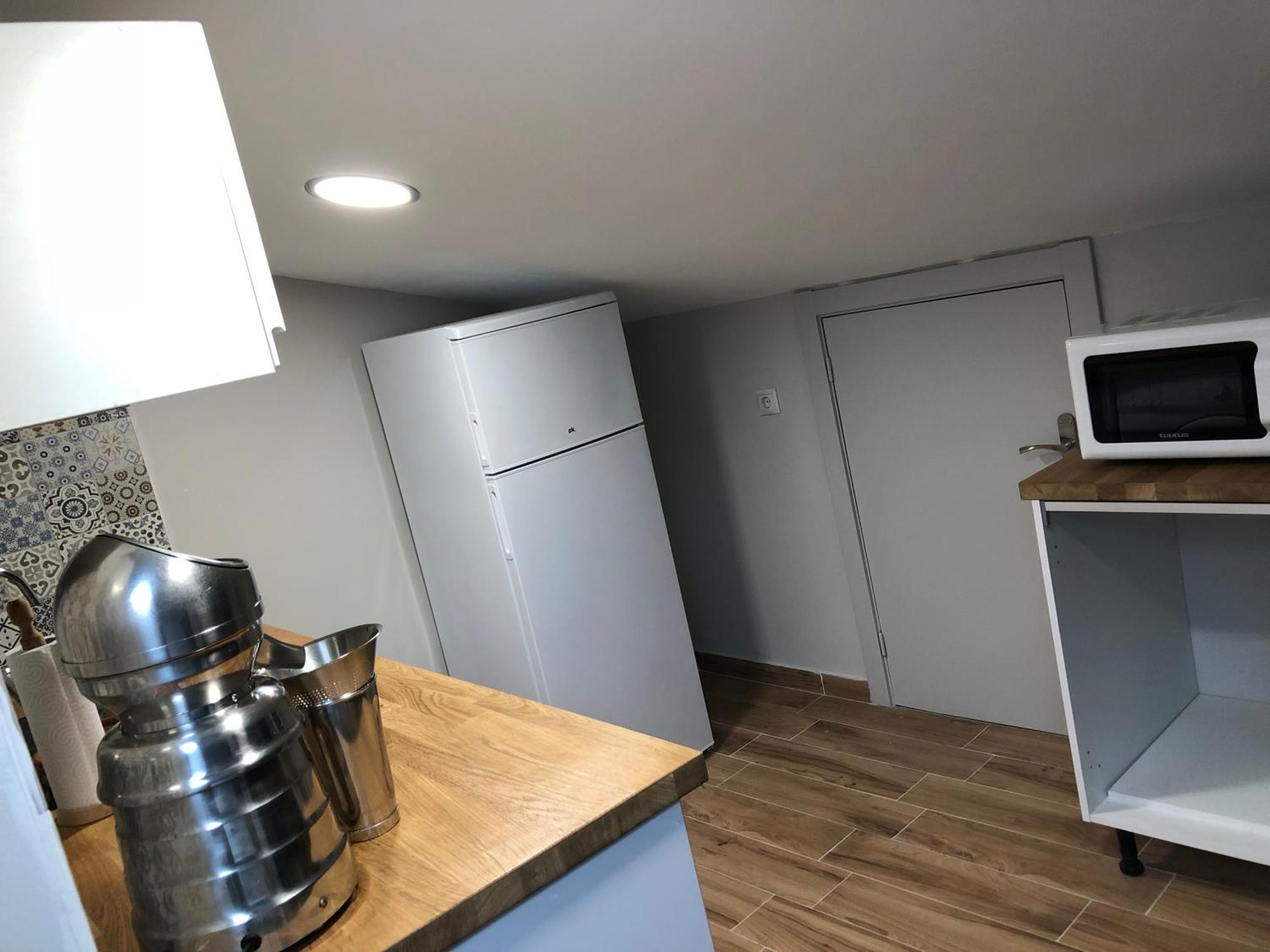 Habitacion Con Cocina Y Bano Bilbao Dış mekan fotoğraf